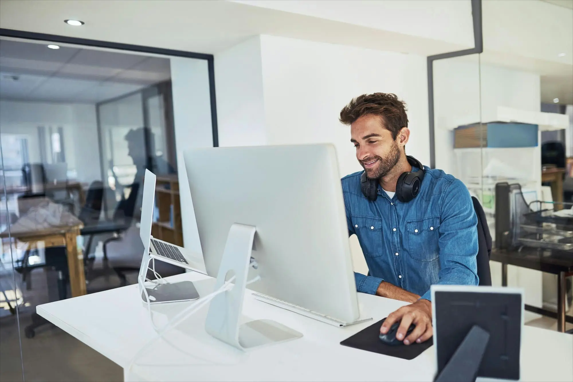 A futuro profesional domina Cloud. Aprende a programar y consigue empleo en IT.